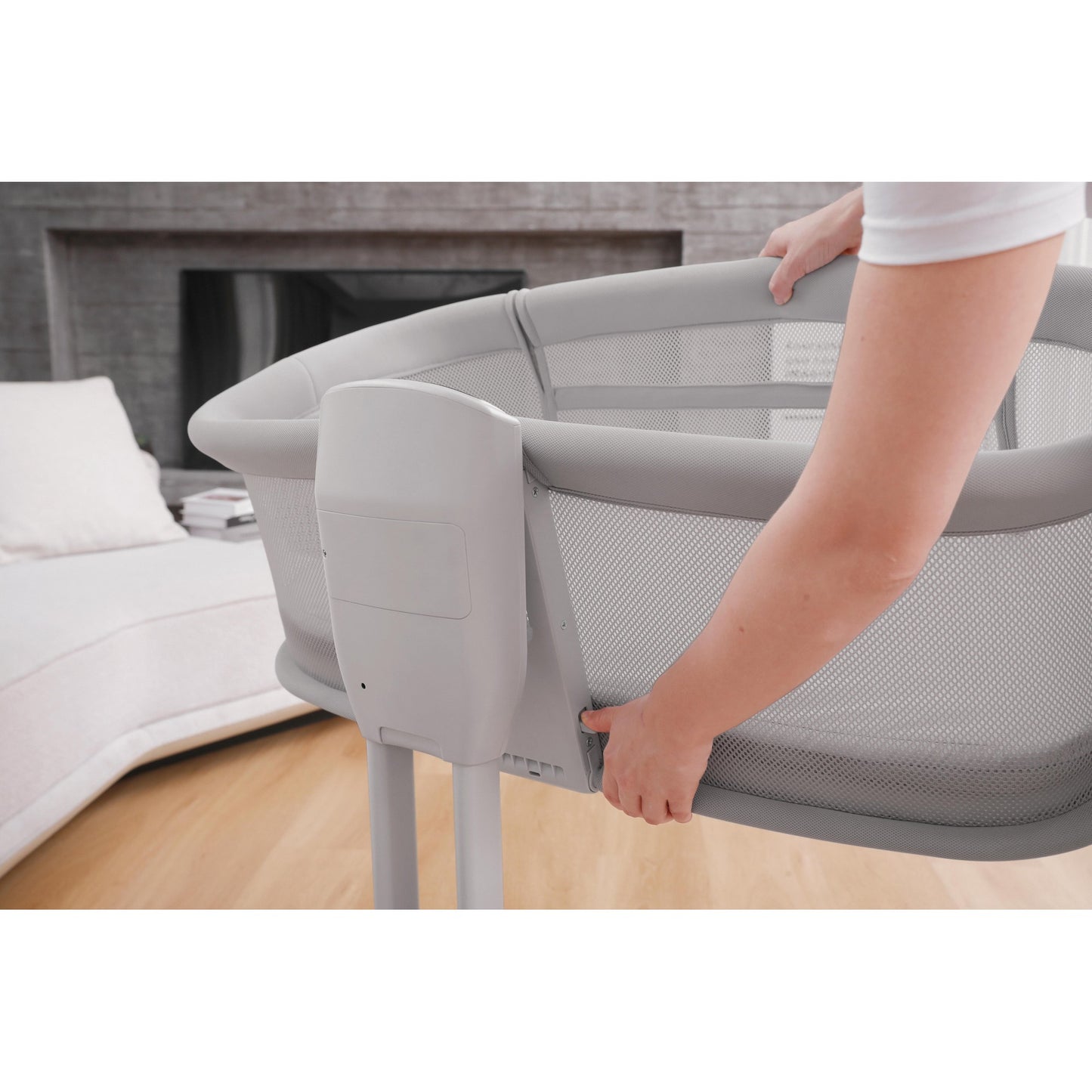 Mastela Dream Starlight Bedside Bassinet Birth+ to 12M