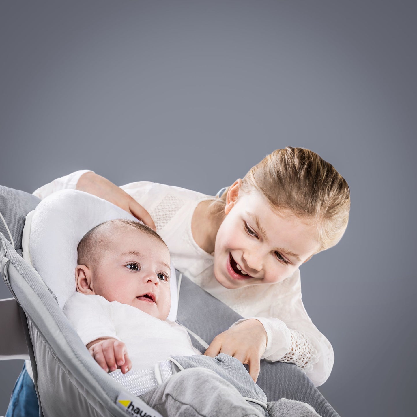 Hauck Alpha Bouncer 2in1 Rocker & Bouncer || Fashion-Grey || Used for Birth+ to 9M - Toys4All.in