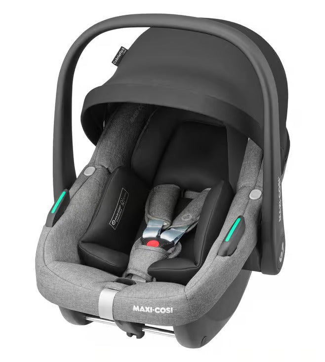 Maxi Cosi Travel System Zelia S Trio Grey Birth to 4 years